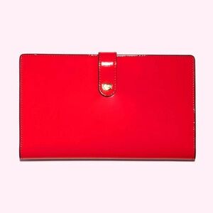 NEW Stoney Clover Lane Women’s Travel Wallet in Apple Bright Red Shiny Passport